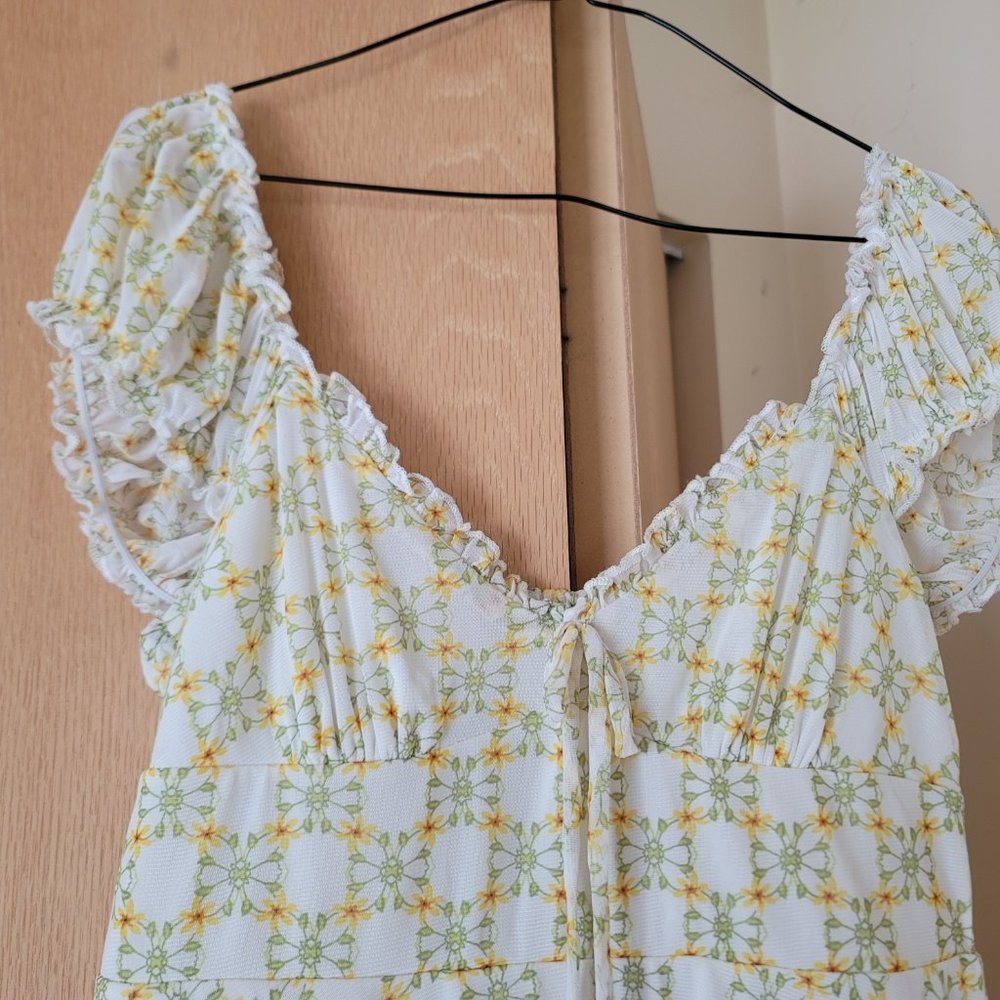 Dress - Picture 3 of 3